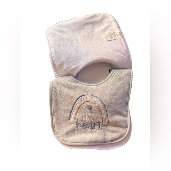 Neat Solutions Infant Bibs and Munchkin Fresh Food Feeders - Picture 6 of 10